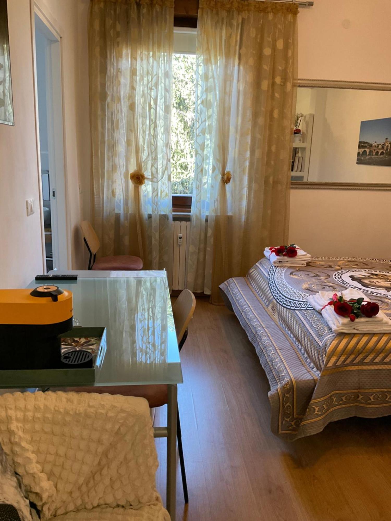 베로나 Arena D'Intorno B&B 외부 사진